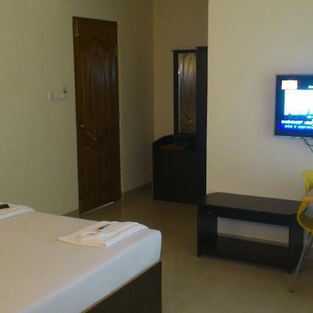 فندق دافانهاليفي  Airport Residency المظهر الخارجي الصورة