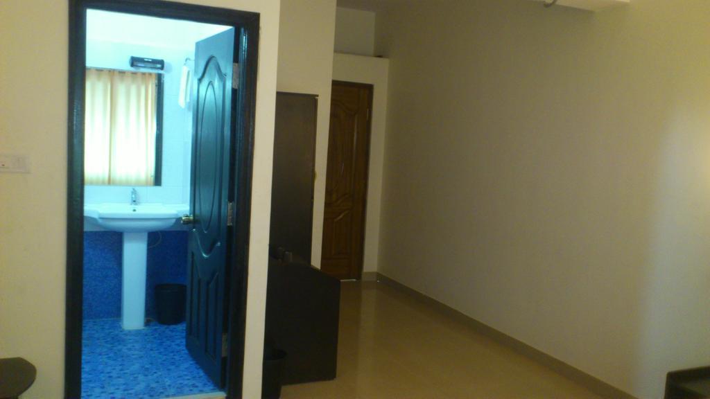 فندق دافانهاليفي  Airport Residency المظهر الخارجي الصورة